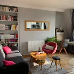 Le Marais - 2 pièces avec balcons