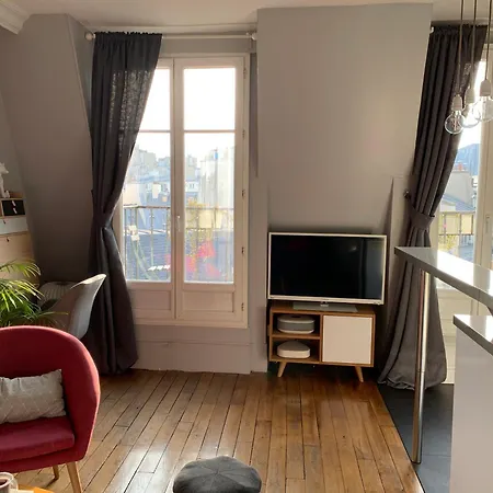 Appartamento Le Marais - 2 Pieces Avec Balcons Parigi